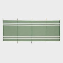 5-Pole Wooden Windbreak